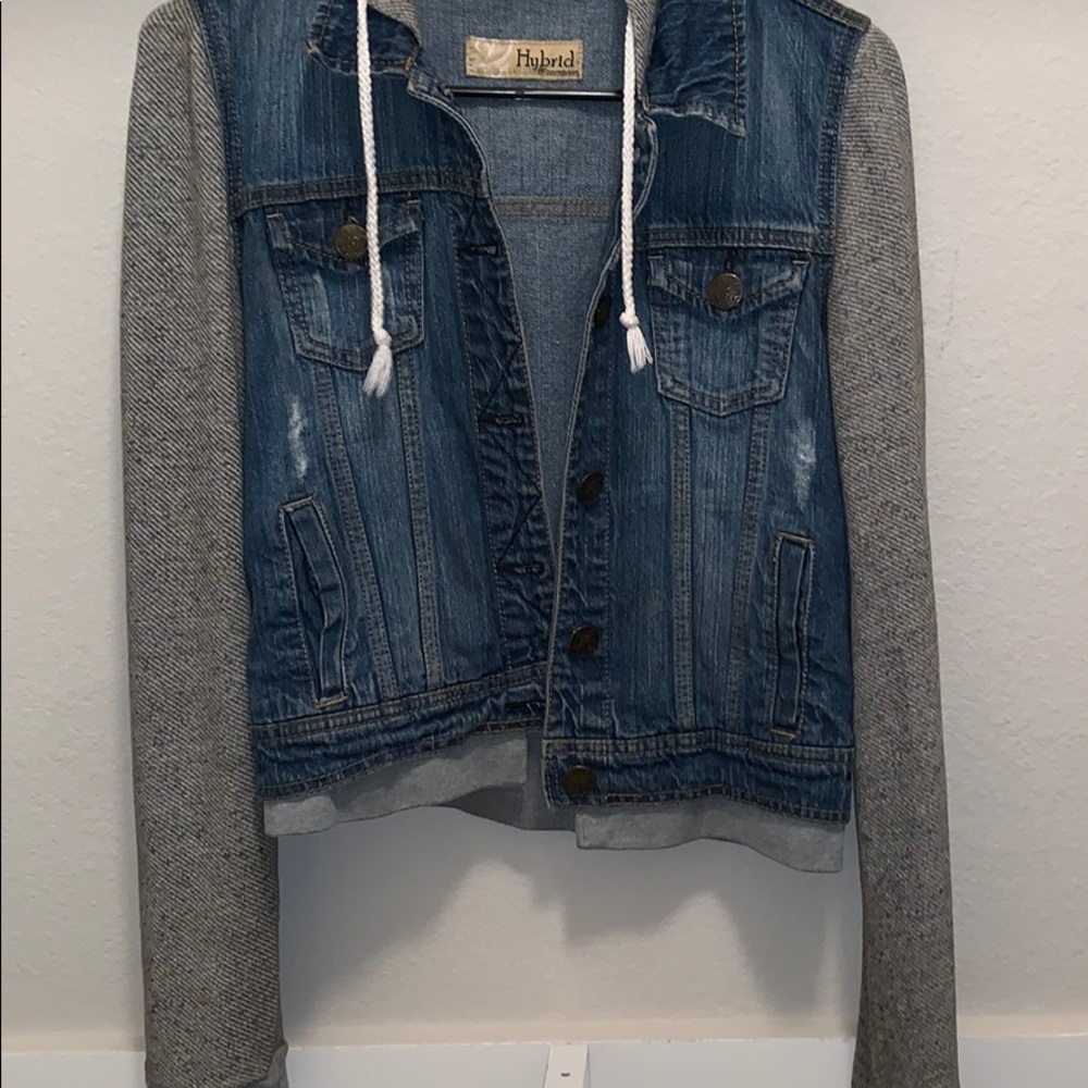 Jean and sweater jacket